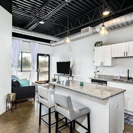 Brand New Condo Near Downtown Nash W Washer Dryer NashvilleNashville  Kültér fotó