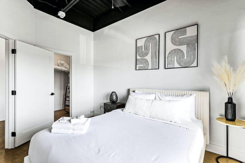 Brand New Condo Near Downtown Nash W Washer Dryer NashvilleNashville  Kültér fotó